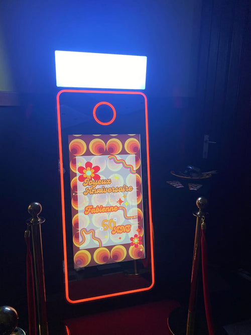 ATS Mirror Photo Booth