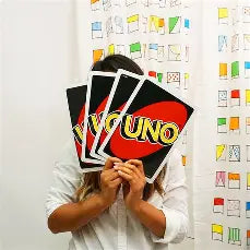 GIANT UNO